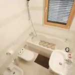 6 Bedroom Beautiful In *