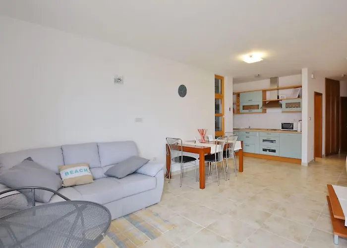 6 Bedroom Beautiful In * Zadar